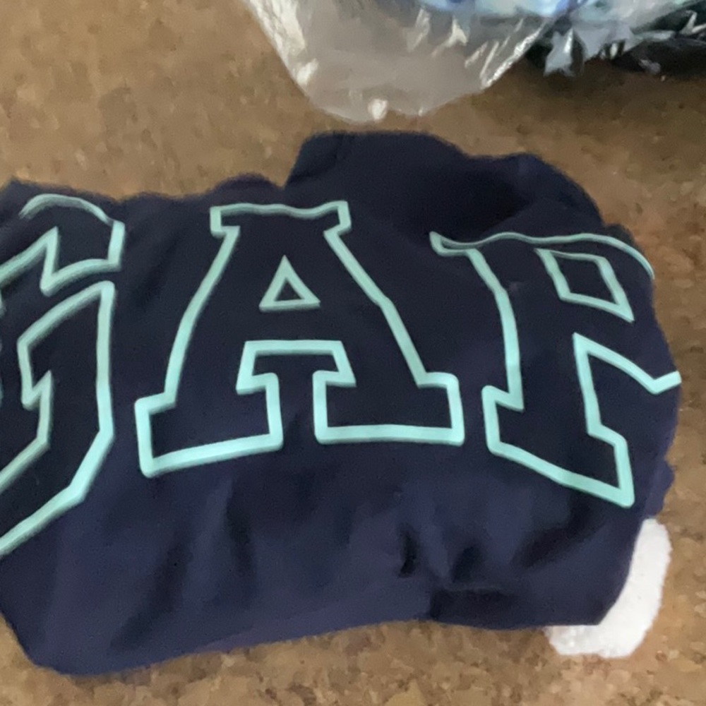 Gap women sweatshirt with fleece hood
